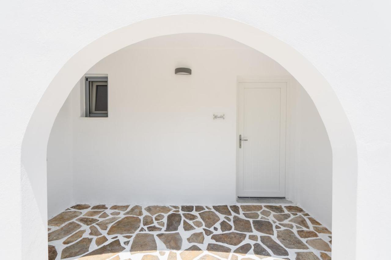 Celestial Seaview Apartments - Afroditi Naxos City Exterior foto